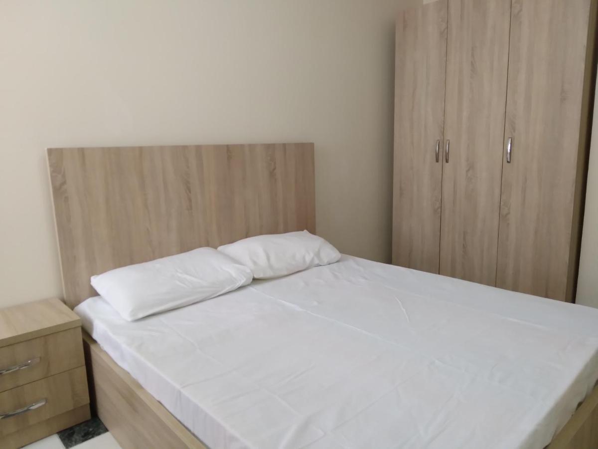 Appartement Bajovah & Restaurant Tirana