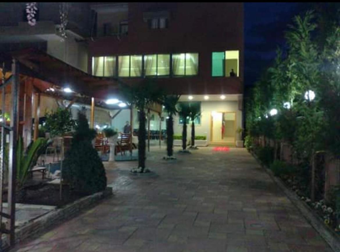 Bajovah & Restaurant Appartement